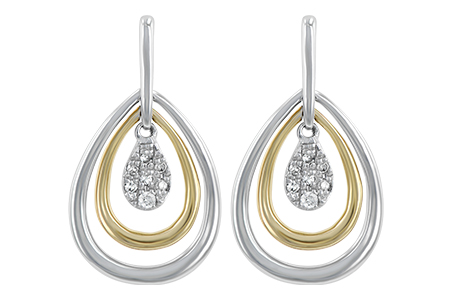 K193-04179: EARRINGS .06 TW